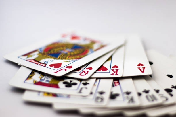 km510 live blackjack table displayed on mobile device with dealer visible in multi-camera feed